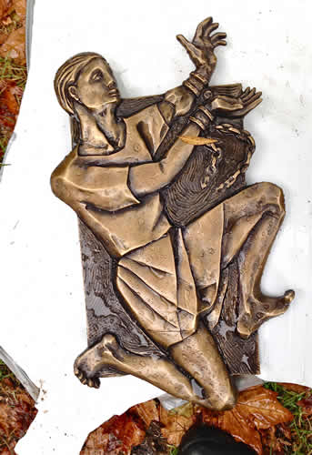 St Patrick bronze icon 'Captive' – delivery on site